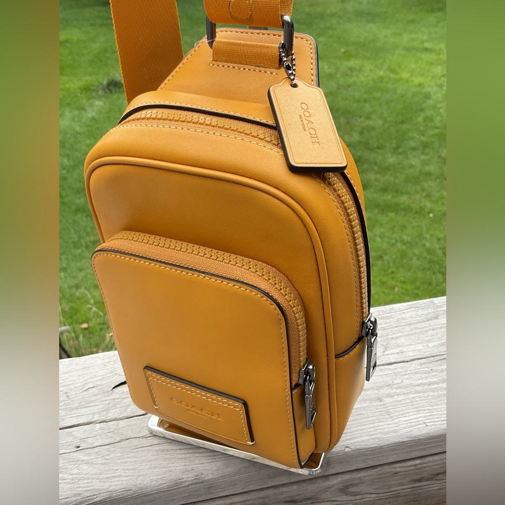 Coach Men's Racer Sling - Mandarin Orange NWT - Picture 5 of 11